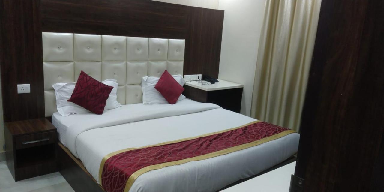 Capital O 23469 Hotel Ss Grandeur Lucknow Exterior foto
