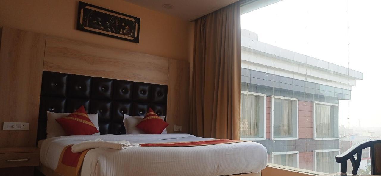 Capital O 23469 Hotel Ss Grandeur Lucknow Exterior foto